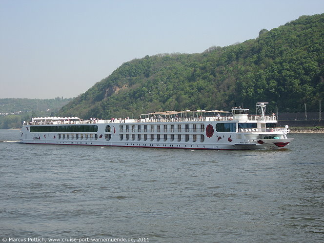 Flusskreuzfahrtschiff A-ROSA BRAVA am 22. April 2011 in Koblenz (Deutschland).