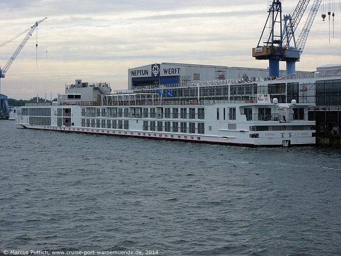 Flusskreuzfahrtschiff VIKING EIR am 09. August 2014 im Kreuzfahrthafen Warnem&uuml;nde in der Hansestadt Rostock.