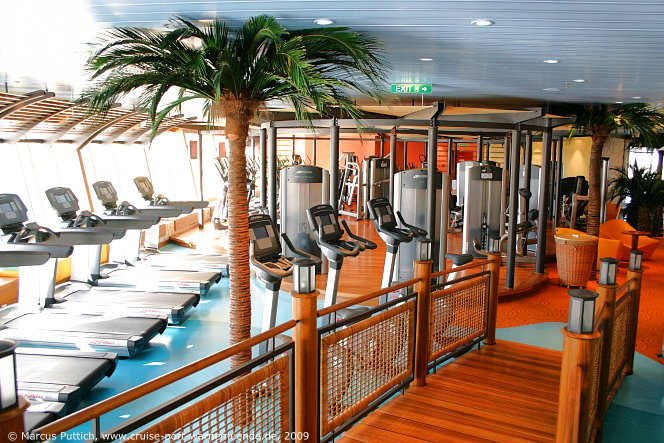 Kreuzfahrtschiff AIDAluna: Der Bereich Body & Soul Sport auf Deck 11.
