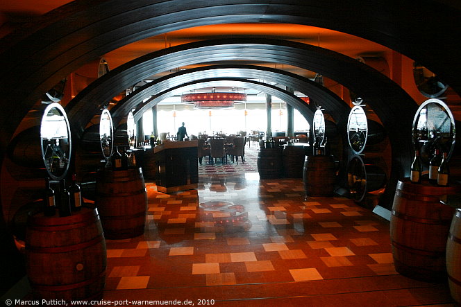 Kreuzfahrtschiff CELEBRITY ECLIPSE: Das Restaurant Tuscan Grille auf Deck 5.