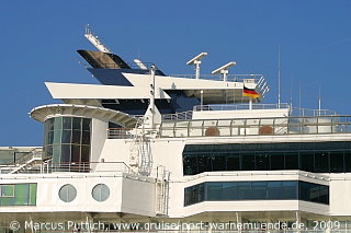 Das Kreuzfahrtschiff CELEBRITY CONSTELLATION am 25. August 2009 im Ostseebad Warnem&uuml;nde.