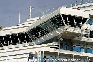 Das Kreuzfahrtschiff COSTA FORTUNA am 26. Mai 2012 im Kreuzfahrthafen Warnem&uuml;nde in der Hansestadt Rostock (Erstanlauf).