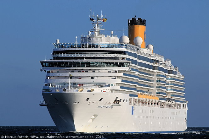 Das Kreuzfahrtschiff COSTA LUMINOSA am 04. Mai 2016 im Kreuzfahrthafen Warnem&uuml;nde in der Hansestadt Rostock.