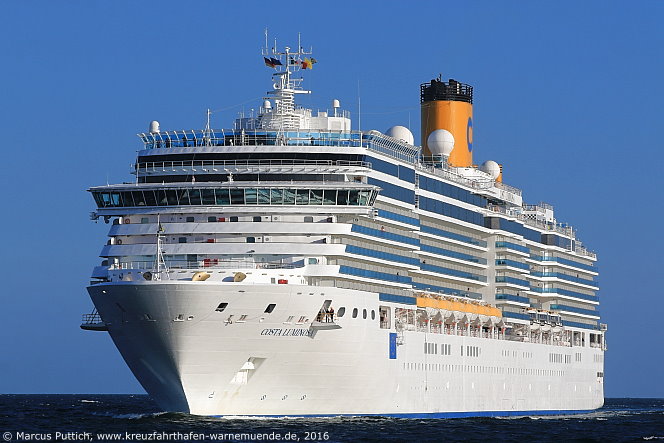 Das Kreuzfahrtschiff COSTA LUMINOSA am 04. Mai 2016 im Kreuzfahrthafen Warnem&uuml;nde in der Hansestadt Rostock.
