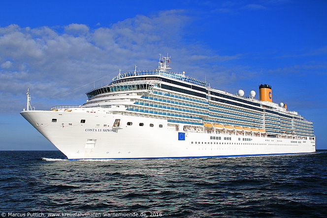 Das Kreuzfahrtschiff COSTA LUMINOSA am 04. Mai 2016 im Kreuzfahrthafen Warnem&uuml;nde in der Hansestadt Rostock.