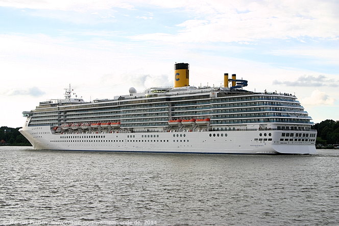 Das Kreuzfahrtschiff COSTA MEDITERRANEA von der Kreuzfahrtreederei Costa Crociere am 29. Juni 2014 in Hamburg (Deutschland).