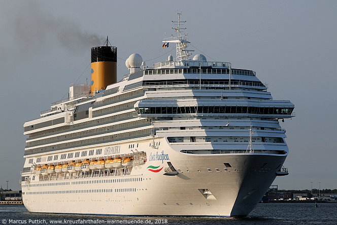 Das Kreuzfahrtschiff COSTA PACIFICA am 21. August 2018 im Kreuzfahrthafen Warnemünde in der Hansestadt Rostock.