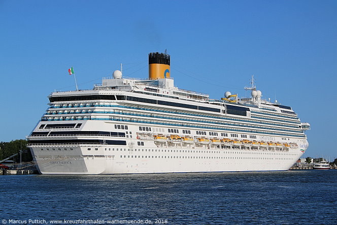 Das Kreuzfahrtschiff COSTA PACIFICA am 21. August 2018 im Kreuzfahrthafen Warnemünde in der Hansestadt Rostock.