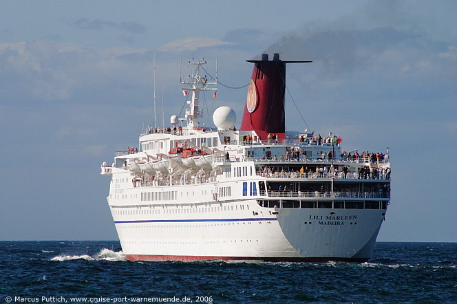 Das Kreuzfahrtschiff LILI MARLEEN am 14. Mai 2006 im Ostseebad Warnem&uuml;nde (Erstanlauf).