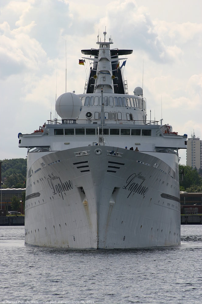 Das Kreuzfahrtschiff PRINCESS DAPHNE am 19. Juli 2011 in Kiel (Deutschland).