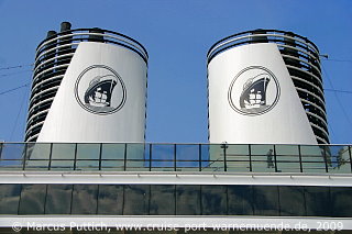 Das Kreuzfahrtschiff EURODAM am 02. August 2009 im Kreuzfahrthafen Warnemünde in der Hansestadt Rostock.