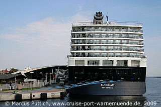 Das Kreuzfahrtschiff EURODAM am 02. August 2009 im Kreuzfahrthafen Warnemünde in der Hansestadt Rostock.