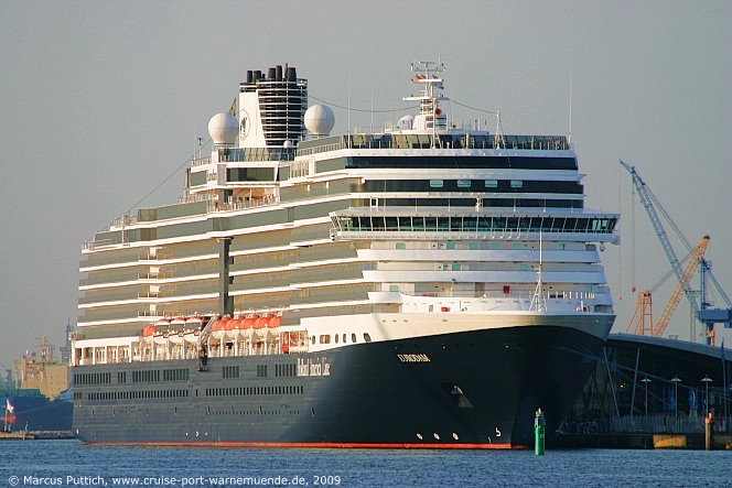 Das Kreuzfahrtschiff EURODAM am 02. August 2009 im Kreuzfahrthafen Warnemünde in der Hansestadt Rostock.