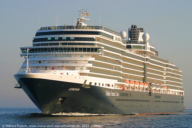 Das Kreuzfahrtschiff EURODAM am 08. Juni 2013 im Kreuzfahrthafen Warnemünde in der Hansestadt Rostock.