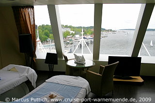 Das Kreuzfahrtschiff MEIN SCHIFF: Eine Spa-Suite auf Deck 11.
