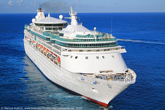Das Kreuzfahrtschiff GRANDEUR OF THE SEAS am 05. April 2016 in Philipsburg auf der Insel St. Maarten (St. Maarten).