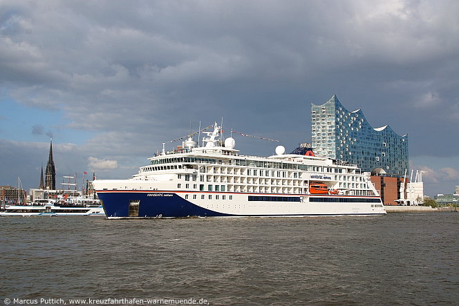 Das Kreuzfahrtschiff HANSEATIC nature am 05. Mai 2019 in Hamburg (Deutschland).