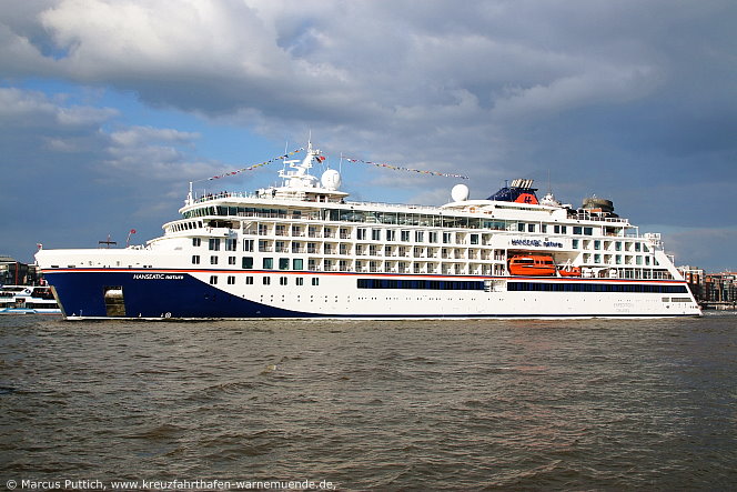 Das Kreuzfahrtschiff HANSEATIC nature am 05. Mai 2019 in Hamburg (Deutschland).