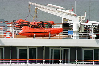 Das Kreuzfahrtschiff LE BOREAL am 30. Juni 2010 in Bremerhaven (Deutschland).