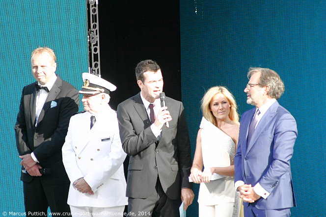 Die Taufe von dem Kreuzfahrtschiff MEIN SCHIFF 3 am 12. Juni 2014 in Hamburg (Deutschland) unter dem Motto 'Diamant trifft Perle'.