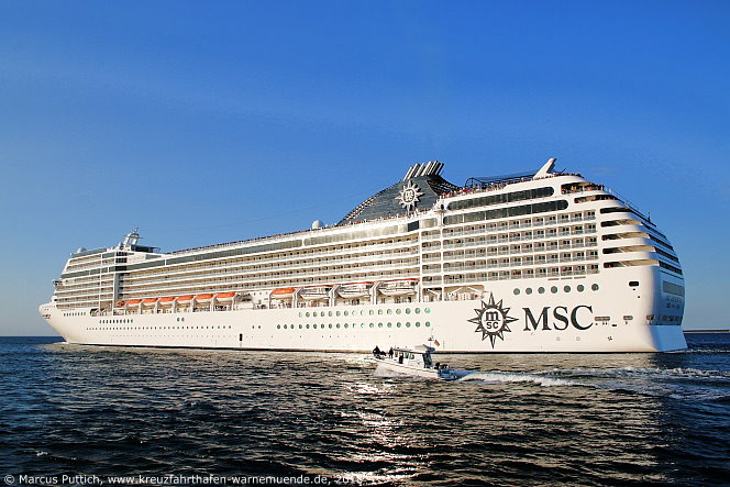 Das Kreuzfahrtschiff MSC ORCHESTRA am 19. Mai 2018 im Kreuzfahrthafen Warnemünde in der Hansestadt Rostock.