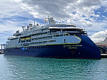 Kreuzfahrtschiff NATIONAL GEOGRAPHIC ENDURANCE am 03. April 2022 in Las Palmas auf Insel Gran Canaria (Spanien)