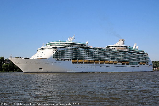 Das Kreuzfahrtschiff NAVIGATOR OF THE SEAS von der Kreuzfahrtreederei Royal Caribbean International am 29. Mai 2018 in Hamburg (Deutschland).