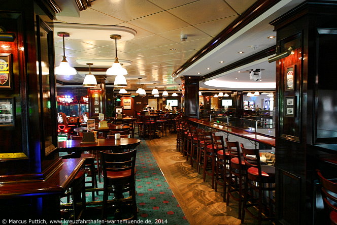 Kreuzfahrtschiff NORWEGIAN GETAWAY: O'Sheehan's Neighborhood Bar & Grill auf Deck 07.