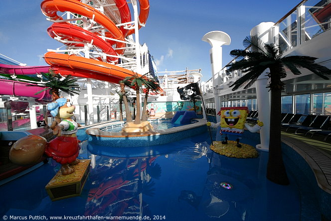 Kreuzfahrtschiff NORWEGIAN GETAWAY: Der Kids' Aqua Park auf Deck 15.