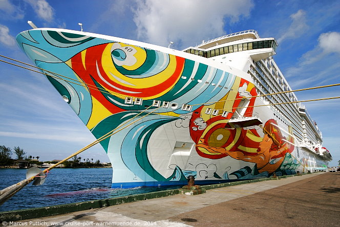 Kreuzfahrtschiff NORWEGIAN GETAWAY ab 17. Mai 2017 im Kreuzfahrthafen Warnemünde und im Seehafen Rostock