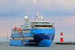 Kreuzfahrtschiff OCEAN ALBATROS am 05. Mai 2024 im Kreuzfahrthafen Warnemünde in der Hansestadt Rostock (Erstanlauf)