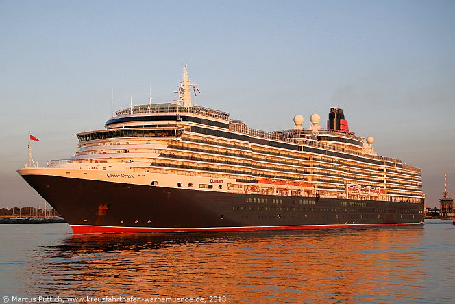 Das Kreuzfahrtschiff QUEEN VICTORIA am 21. August 2018 im Kreuzfahrthafen Warnemünde in der Hansestadt Rostock.