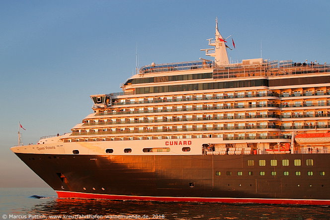 Das Kreuzfahrtschiff QUEEN VICTORIA am 21. August 2018 im Kreuzfahrthafen Warnemünde in der Hansestadt Rostock.