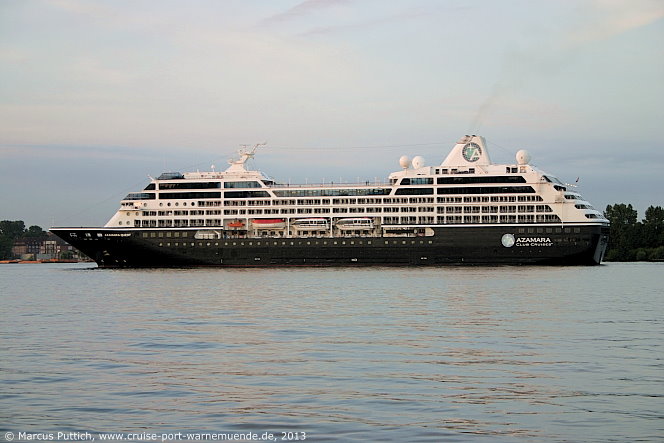 Das Kreuzfahrtschiff AZAMARA QUEST am 07. August 2013 in Hamburg (Deutschland).