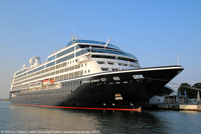 Kreuzfahrtschiff AZAMARA JOURNEY am 09. August 2018 im Kreuzfahrthafen Warnem&uuml;nde in der Hansestadt Rostock.