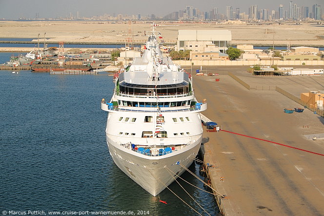 Das Kreuzfahrtschiff SILVER WIND am 16. November 2014 in Dubai (Vereinigte Arabische Emirate).