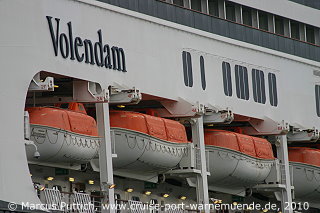 Das Kreuzfahrtschiff VOLENDAM am 01. Oktober 2010 in Honolulu, HI (USA).