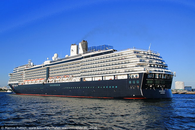 Das Kreuzfahrtschiff ZUIDERDAM am 11. Juni 2016 im Kreuzfahrthafen Warnem&uuml;nde in der Hansestadt Rostock.